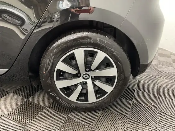 RENAULT CLIO V - voiture d'occasion - Photo 23