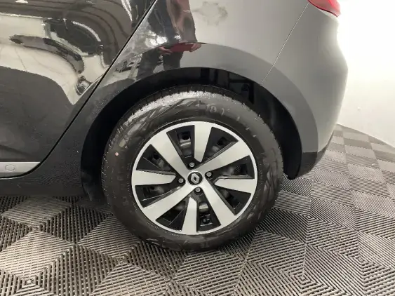 RENAULT CLIO V - voiture d'occasion - Photo 23