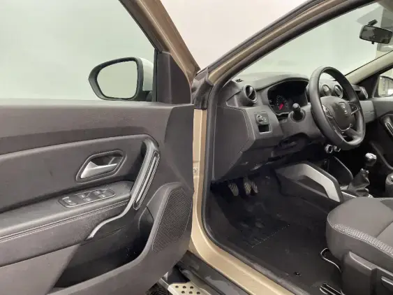 DACIA DUSTER II - voiture d'occasion - Photo 18