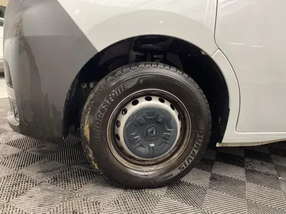 RENAULT MASTER FG III - voiture d'occasion - Photo 17