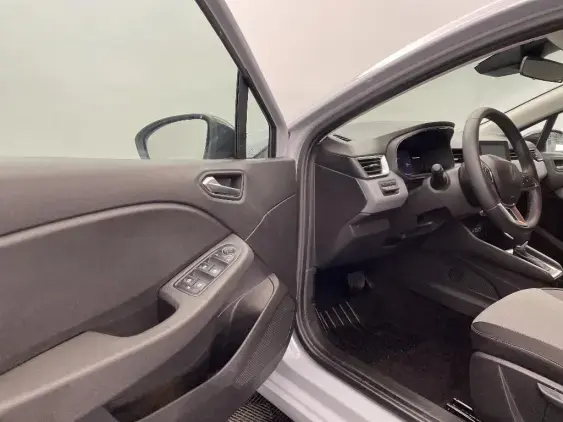 RENAULT CLIO V - voiture d'occasion - Photo 18