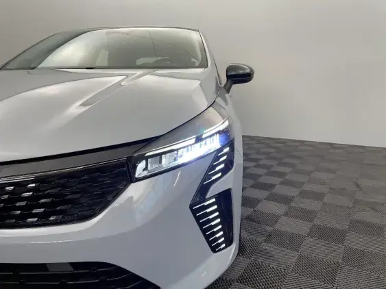 RENAULT CLIO V - voiture d'occasion - Photo 21