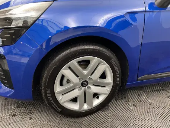 RENAULT CLIO V - voiture d'occasion - Photo 23