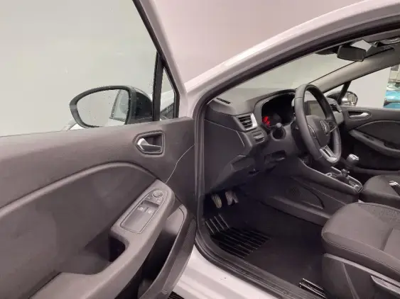 RENAULT CLIO V - voiture d'occasion - Photo 18