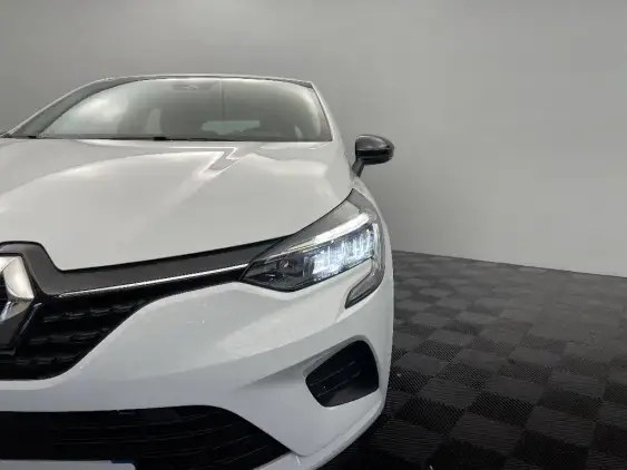 RENAULT CLIO V - voiture d'occasion - Photo 21