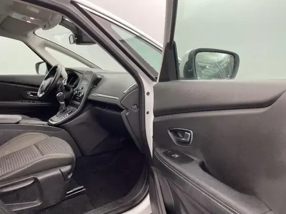 RENAULT GRAND SCENIC IV - voiture d'occasion - Photo 20