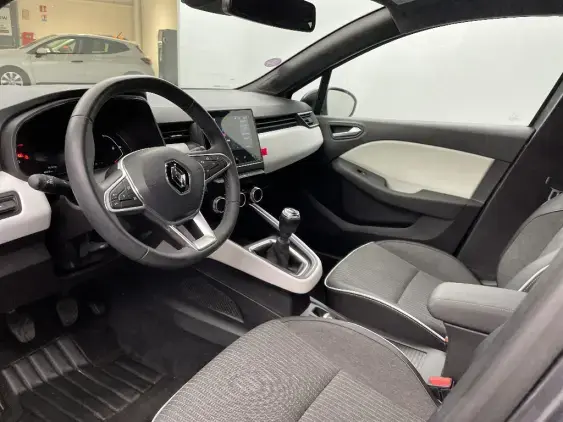 RENAULT CLIO V - voiture d'occasion - Photo 18