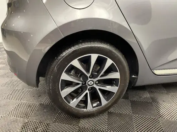 RENAULT CLIO V - voiture d'occasion - Photo 25