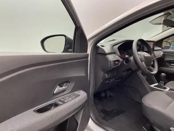 DACIA SANDERO III - voiture d'occasion - Photo 18