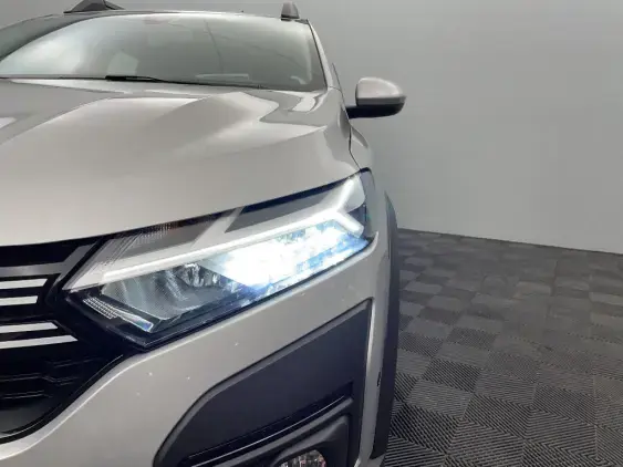 DACIA SANDERO III - voiture d'occasion - Photo 21