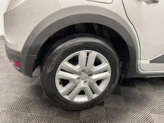 DACIA SANDERO III - voiture d'occasion - Photo 24