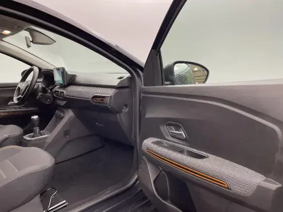 DACIA SANDERO III - voiture d'occasion - Photo 17