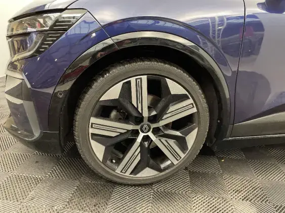 RENAULT MEGANE V - voiture d'occasion - Photo 22