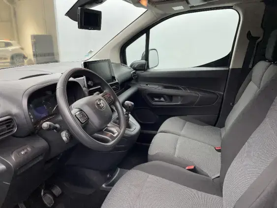 TOYOTA PROACE COMBI II - voiture d'occasion - Photo 15