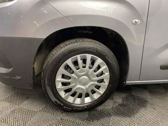 TOYOTA PROACE COMBI II - voiture d'occasion - Photo 20