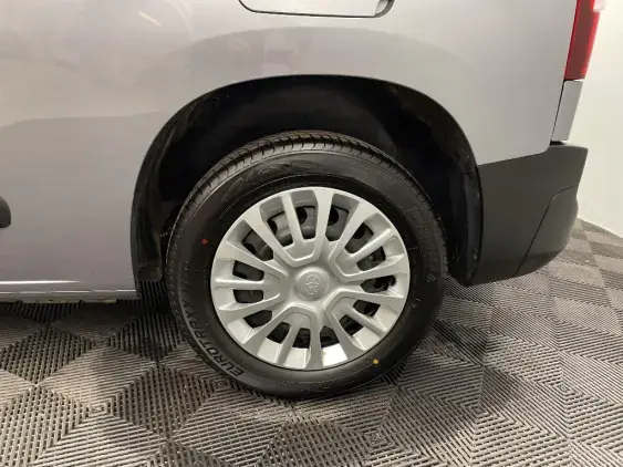 TOYOTA PROACE COMBI II - voiture d'occasion - Photo 21