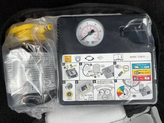 RENAULT TWINGO ELECTRIQUE III - voiture d'occasion - Photo 15