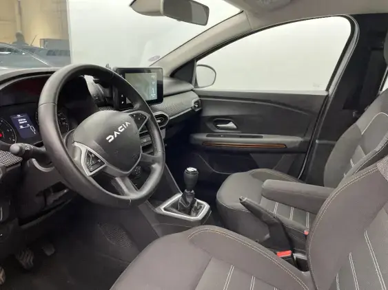 DACIA SANDERO III - voiture d'occasion - Photo 17