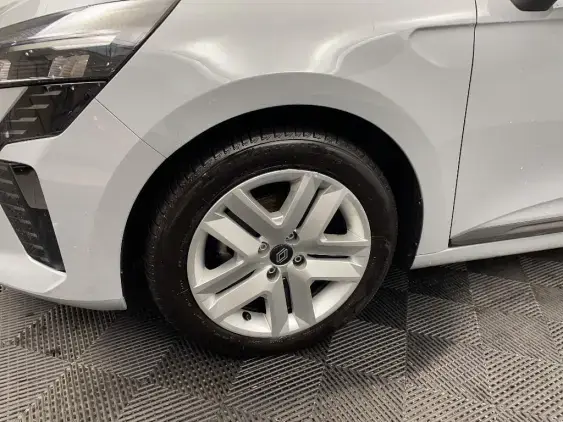 RENAULT CLIO V - voiture d'occasion - Photo 23