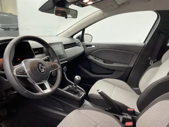 RENAULT CLIO V - voiture d'occasion - Photo 18