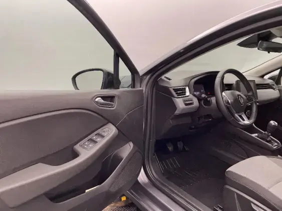 RENAULT CLIO V - voiture d'occasion - Photo 19