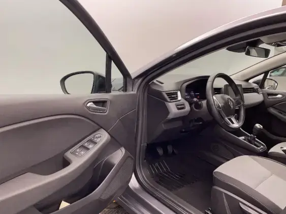 RENAULT CLIO V - voiture d'occasion - Photo 19