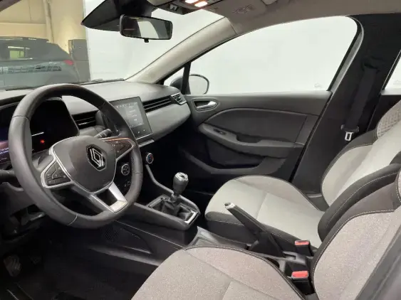 RENAULT CLIO V - voiture d'occasion - Photo 17