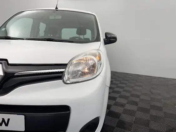 RENAULT KANGOO II - voiture d'occasion - Photo 20