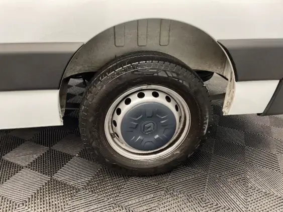 RENAULT MASTER FG III - voiture d'occasion - Photo 19