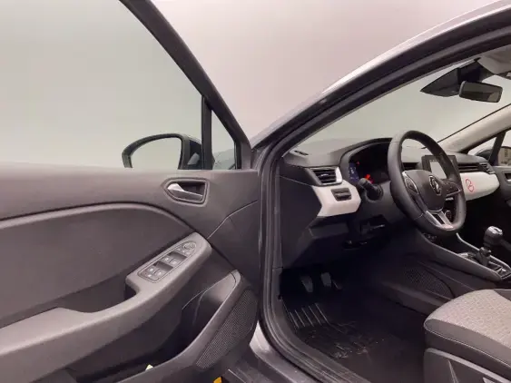 RENAULT CLIO V - voiture d'occasion - Photo 19