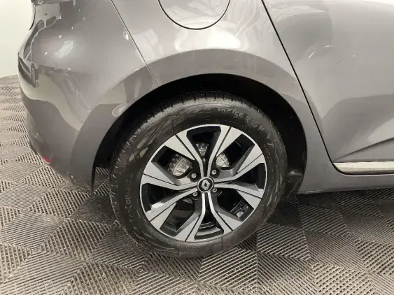 RENAULT CLIO V - voiture d'occasion - Photo 25