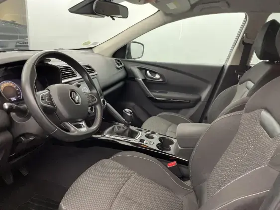 RENAULT KADJAR - voiture d'occasion - Photo 17