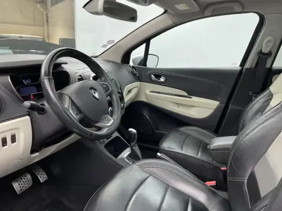 RENAULT CAPTUR - voiture d'occasion - Photo 15