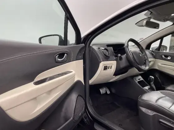 RENAULT CAPTUR - voiture d'occasion - Photo 16