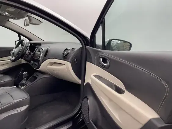 RENAULT CAPTUR - voiture d'occasion - Photo 17