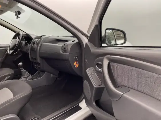DACIA DUSTER - voiture d'occasion - Photo 19