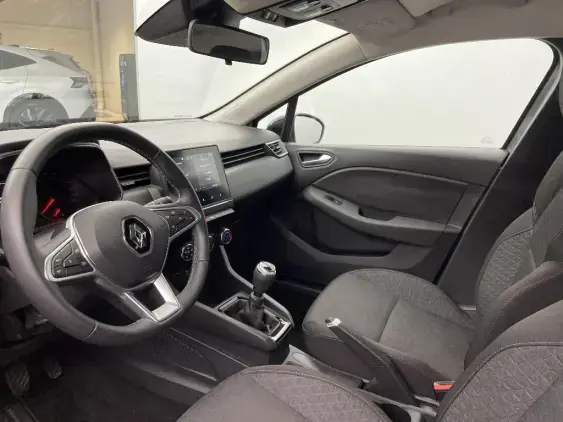 RENAULT CLIO V - voiture d'occasion - Photo 17