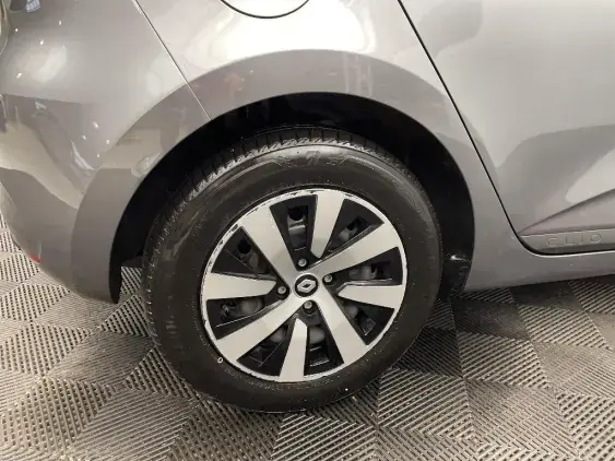 RENAULT CLIO V - voiture d'occasion - Photo 24