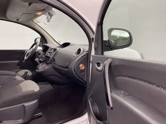 RENAULT KANGOO II - voiture d'occasion - Photo 18