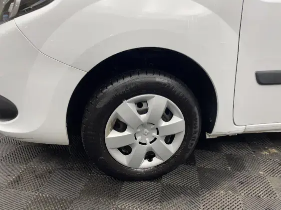 RENAULT KANGOO II - voiture d'occasion - Photo 21