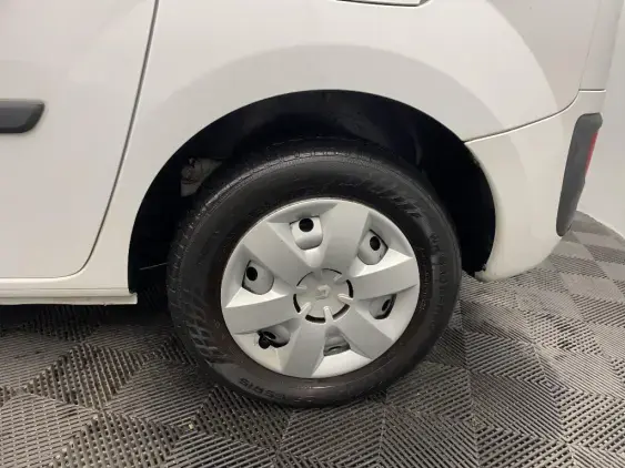 RENAULT KANGOO II - voiture d'occasion - Photo 22