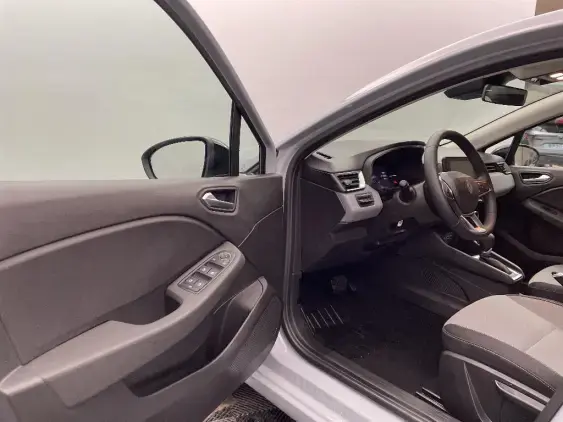 RENAULT CLIO V - voiture d'occasion - Photo 19