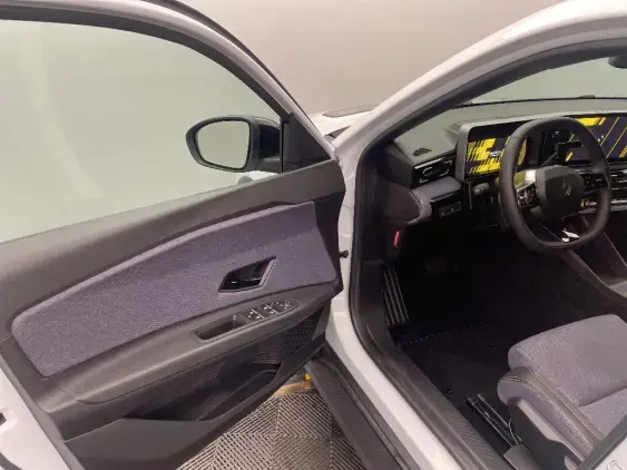 RENAULT 5 III - voiture d'occasion - Photo 19