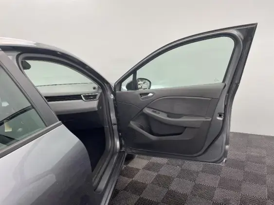 RENAULT CLIO V - voiture d'occasion - Photo 20