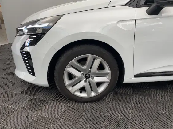 RENAULT CLIO V - voiture d'occasion - Photo 23