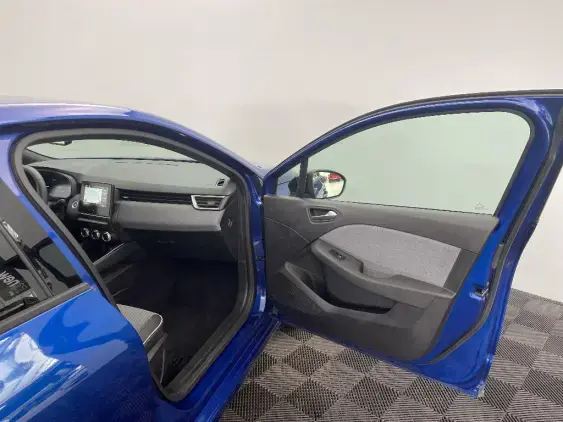 RENAULT CLIO V - voiture d'occasion - Photo 19