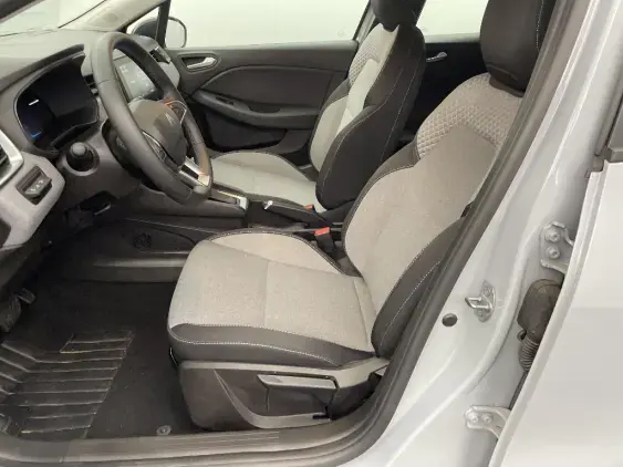 RENAULT CLIO V - voiture d'occasion - Photo 18