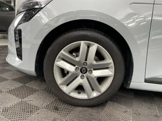 RENAULT CLIO V - voiture d'occasion - Photo 23