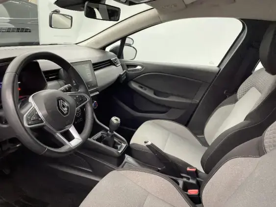 RENAULT CLIO V - voiture d'occasion - Photo 18