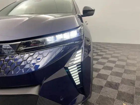 RENAULT SCENIC V ELECTRIQUE - voiture d'occasion - Photo 22